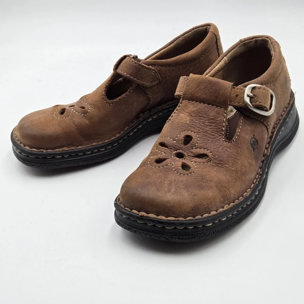 Born Mary Jane Shoes Girls Size 13 Brown Leather Floral Cutout Flats BC14256 F6